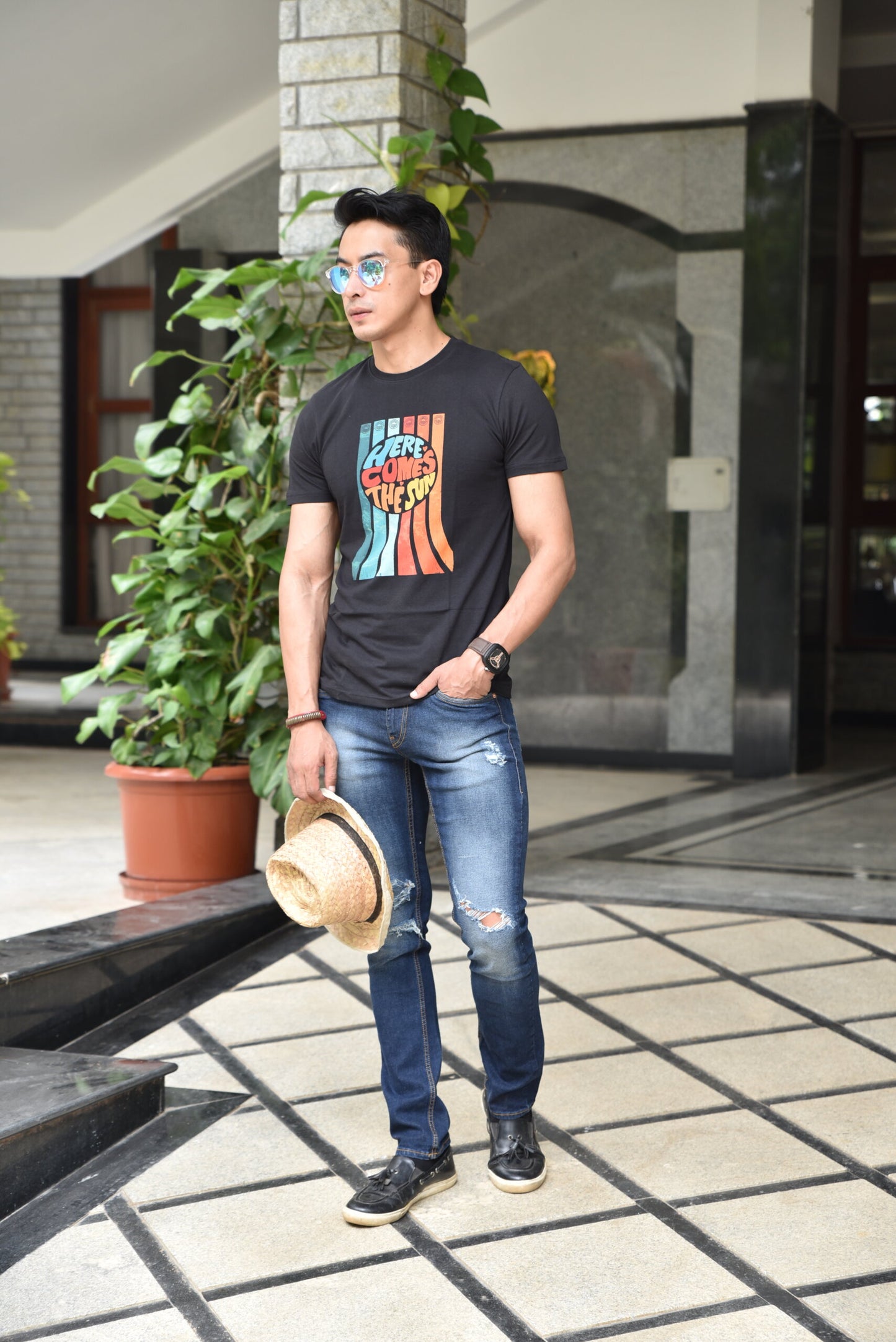 HERE COMES THE SUN | PRINTED T-SHIRTS FOR MEN | MEN T-SHIRTS