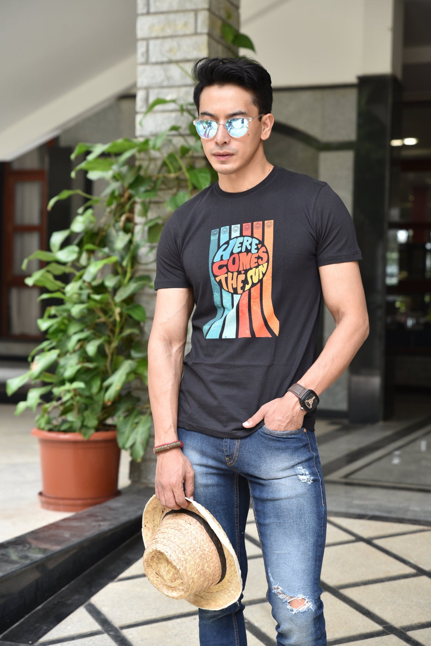 HERE COMES THE SUN | PRINTED T-SHIRTS FOR MEN | MEN T-SHIRTS